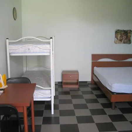 Tenuta Innocenzi Guest house *